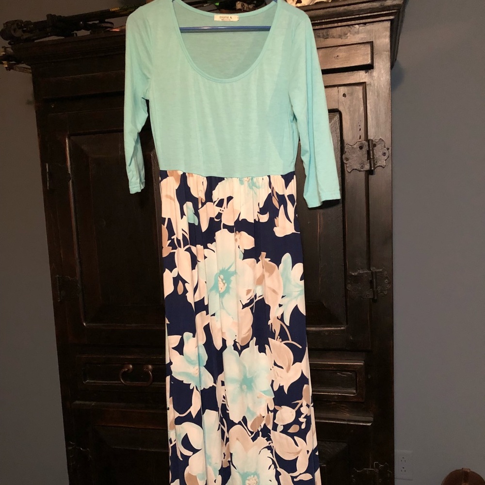 Maxi dress